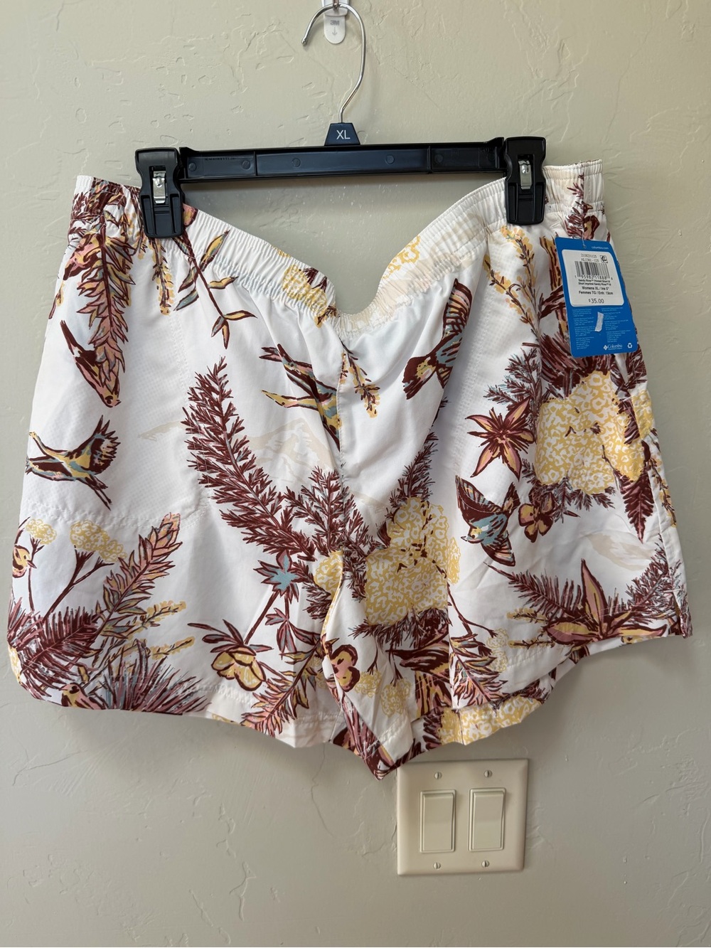 NWT Columbia Sandy River Omni Sheild Printed Shorts Womens Size XL